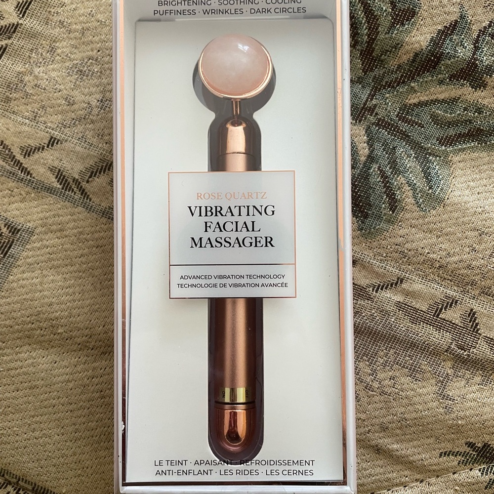 Facial massager